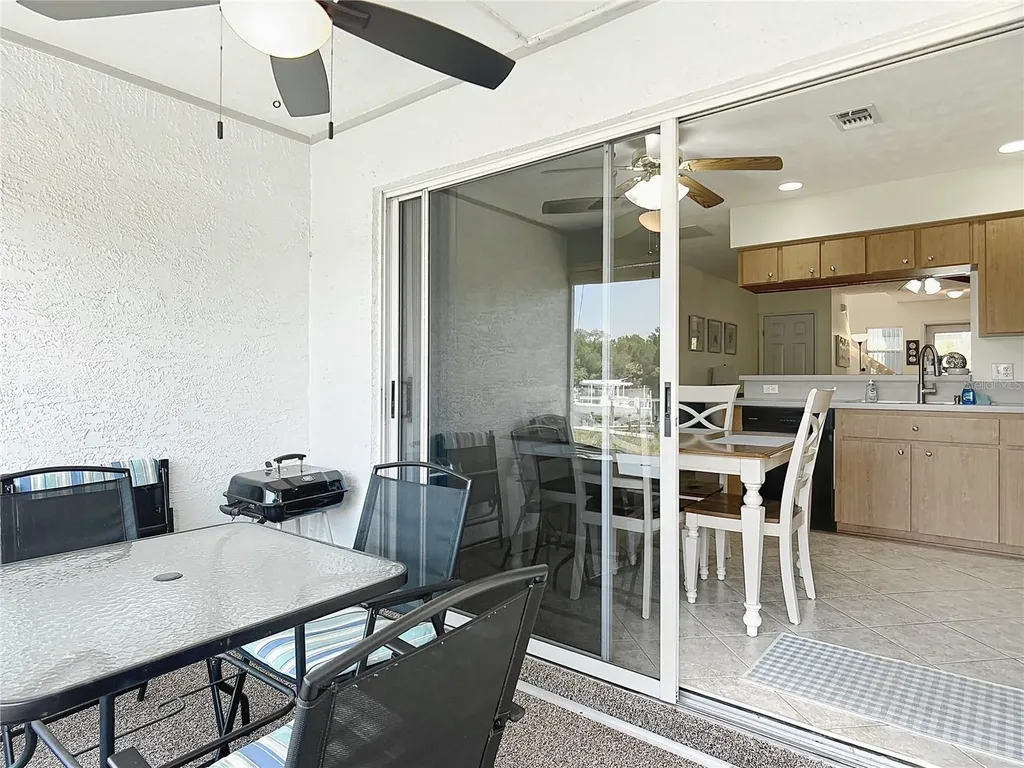 11122 W Cove Harbor Drive Crystal River FL 34428