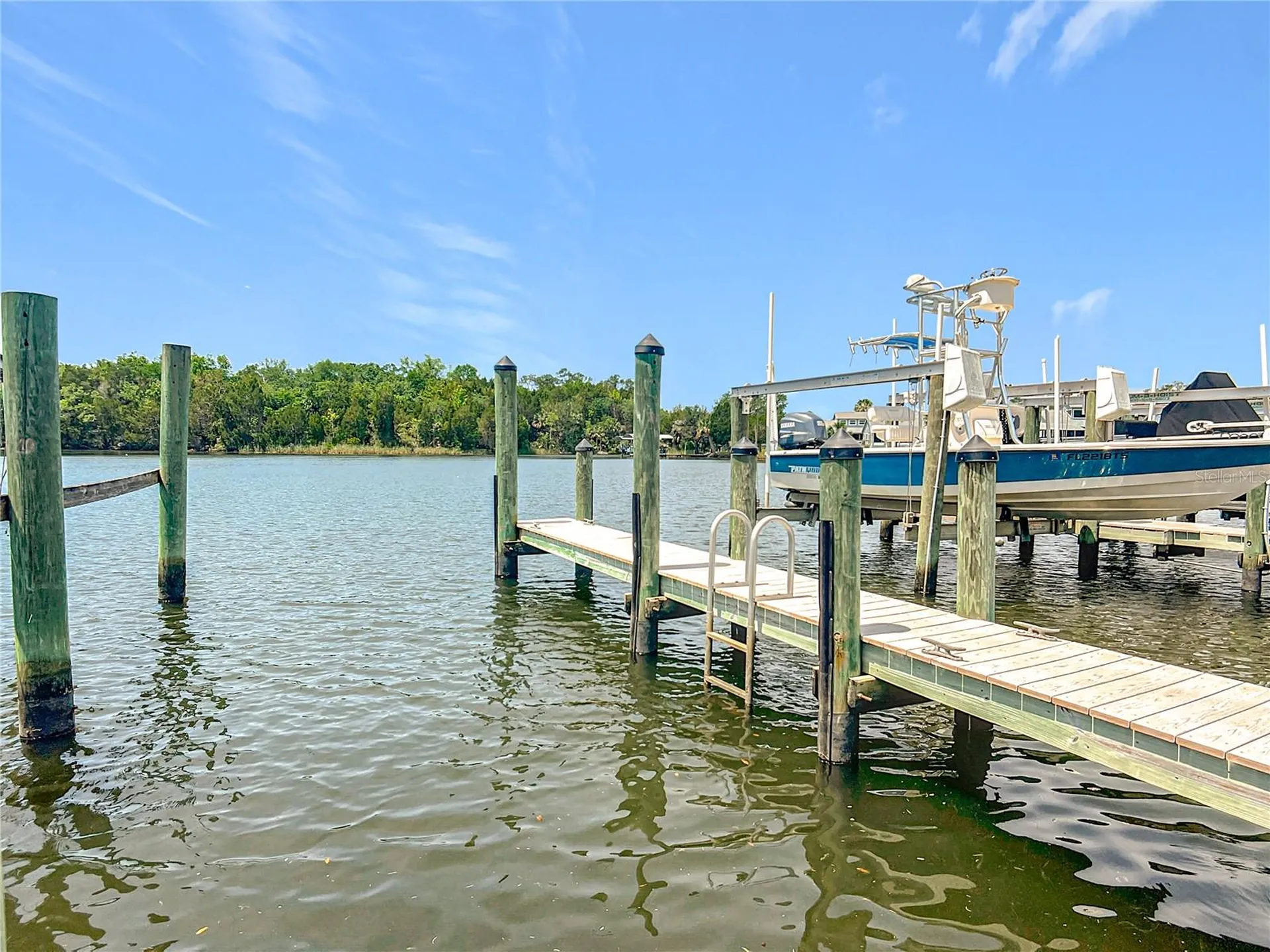 11122 W Cove Harbor Drive Crystal River FL 34428