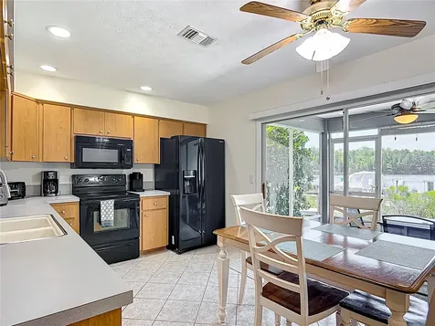 11122 W Cove Harbor Drive Crystal River FL 34428