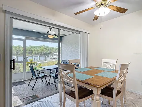 11122 W Cove Harbor Drive Crystal River FL 34428