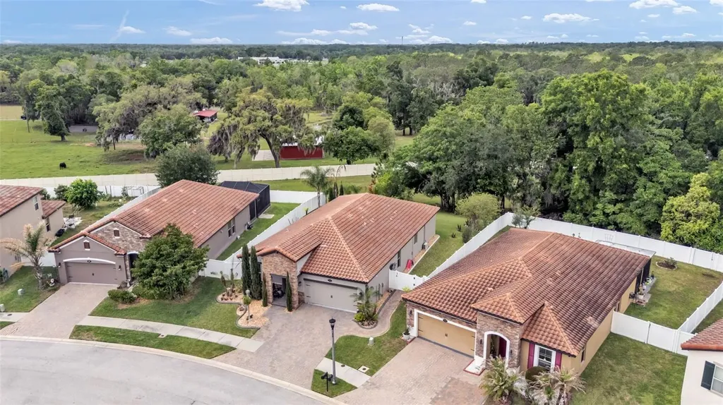 2253 Bella Luna Circle Lakeland FL 33810