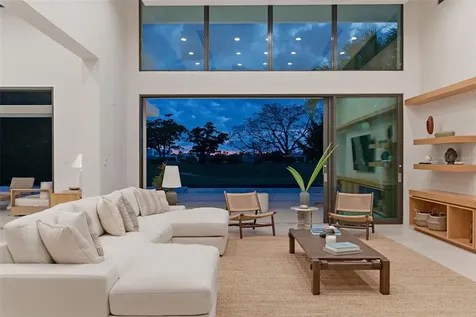11 Golf View Drive Dorado PR 00646
