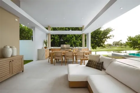 11 Golf View Drive Dorado PR 00646