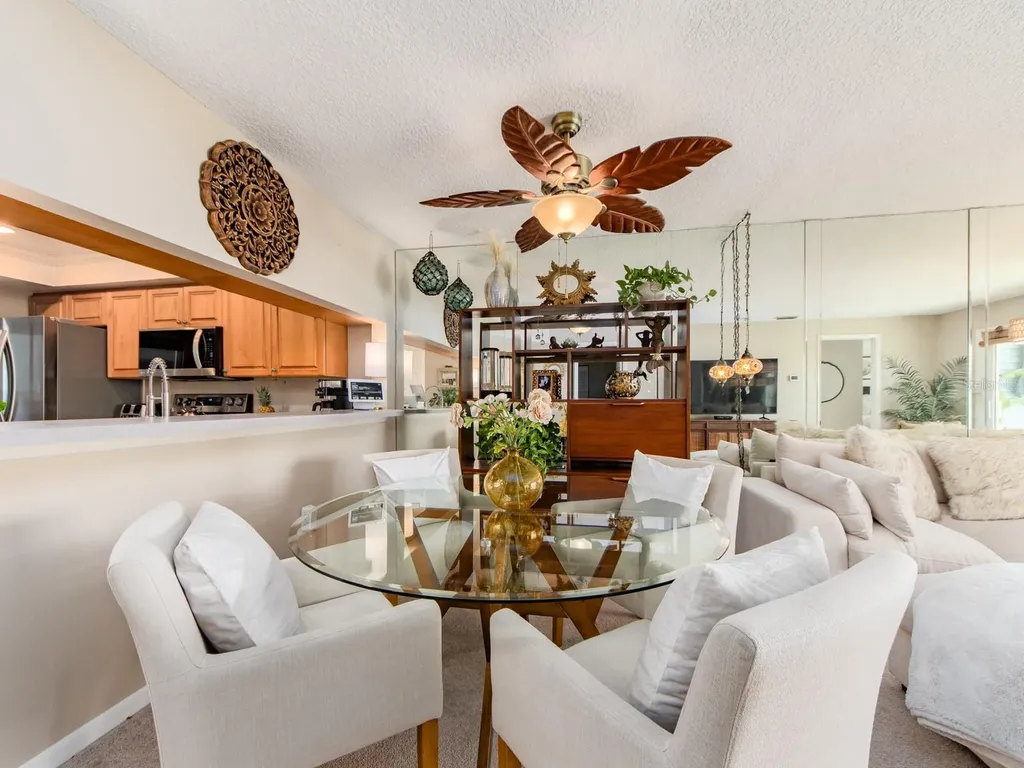 610 Island Way Clearwater Beach FL 33767