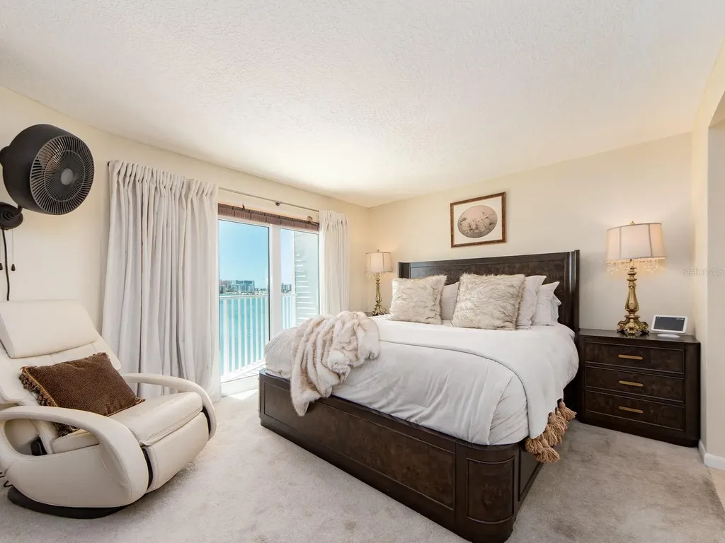 610 Island Way Clearwater Beach FL 33767