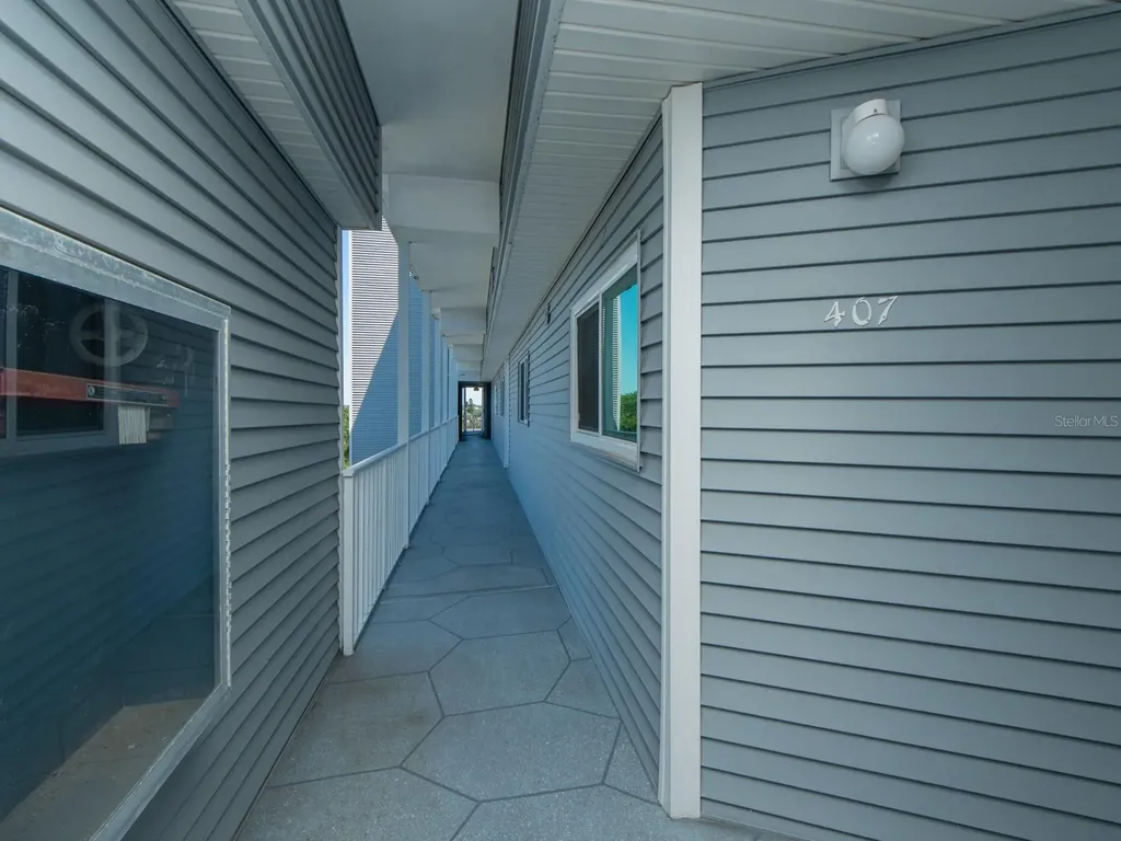 610 Island Way Clearwater Beach FL 33767