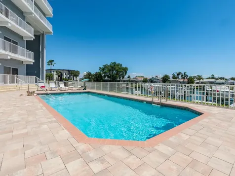 610 Island Way Clearwater Beach FL 33767