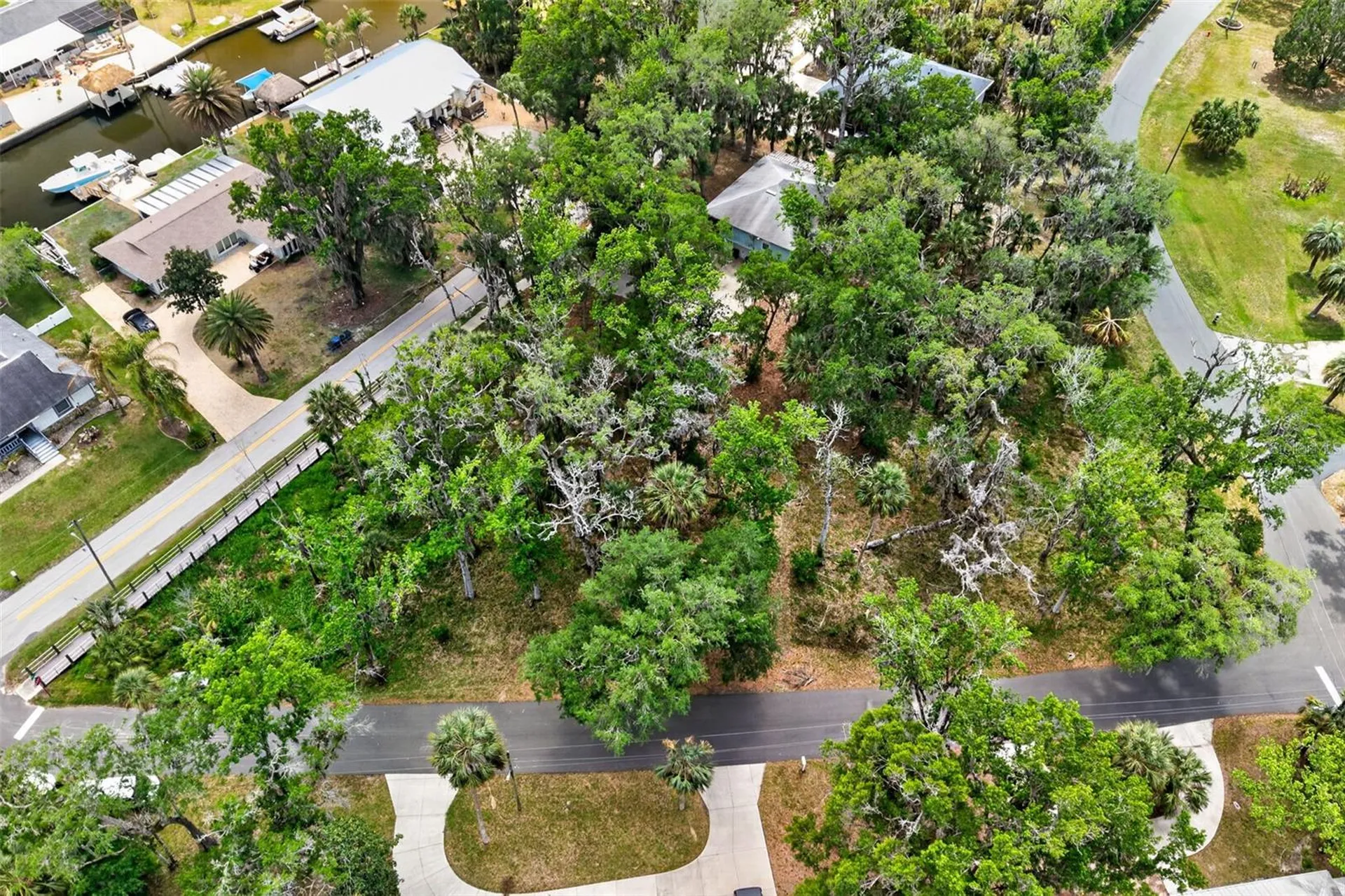 580 NW 14th Place Crystal River FL 34428