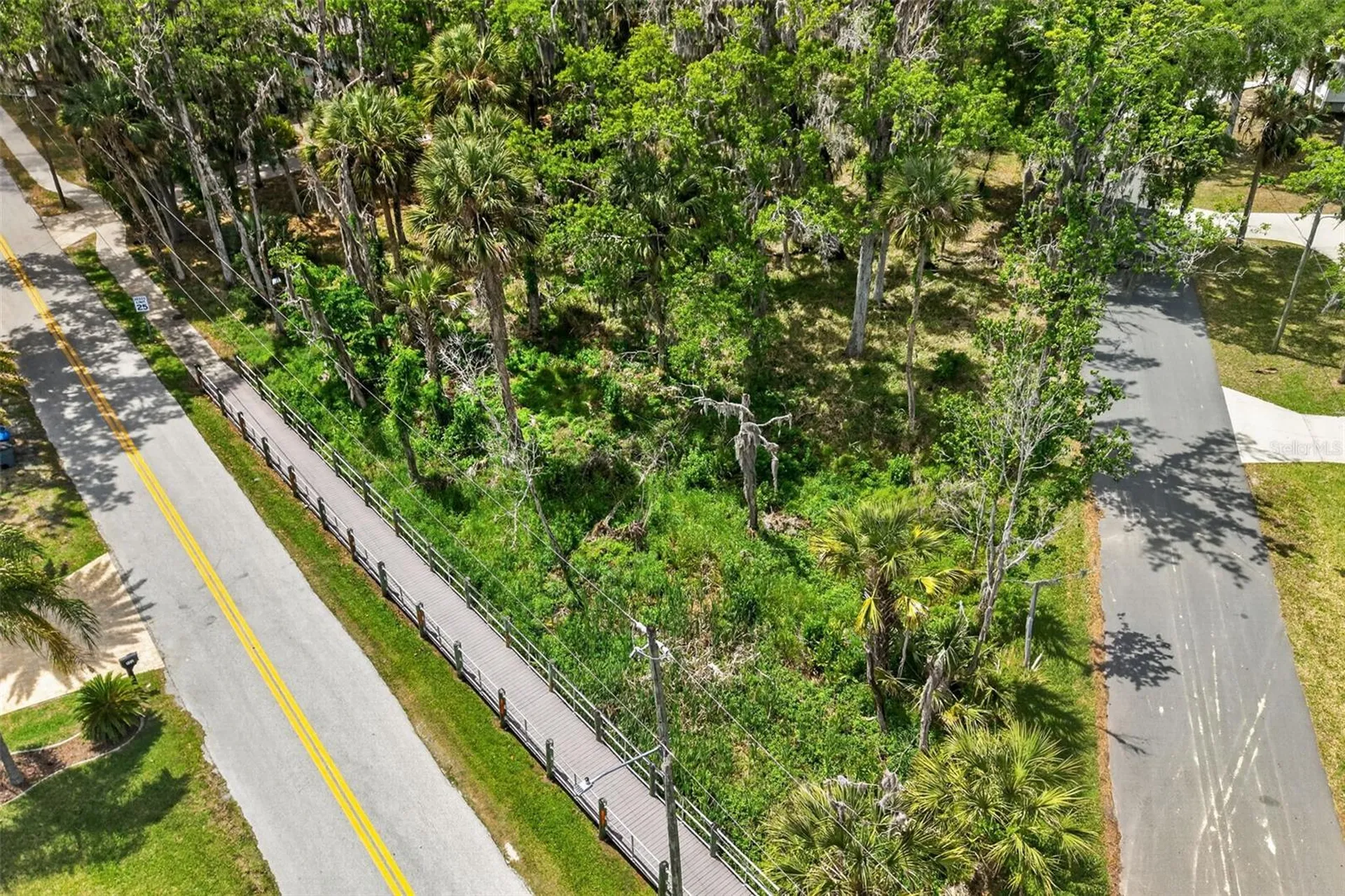 580 NW 14th Place Crystal River FL 34428