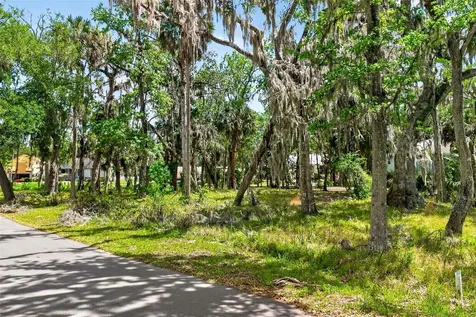 580 NW 14th Place Crystal River FL 34428