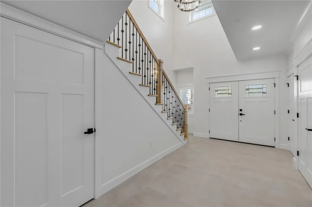 210 Due East Street New Smyrna Beach FL 32169