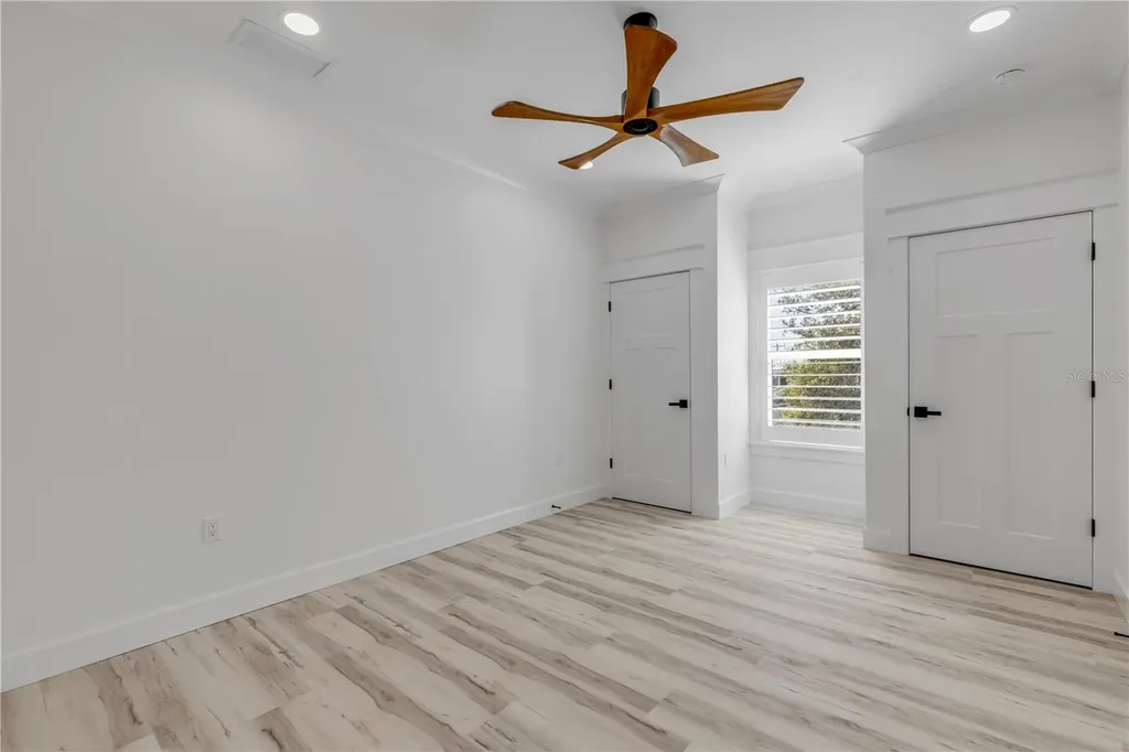 210 Due East Street New Smyrna Beach FL 32169