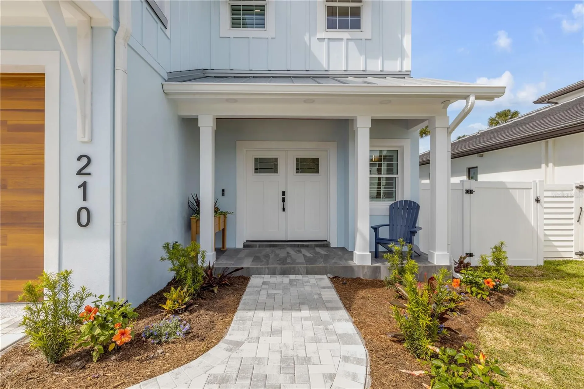 210 Due East Street New Smyrna Beach FL 32169