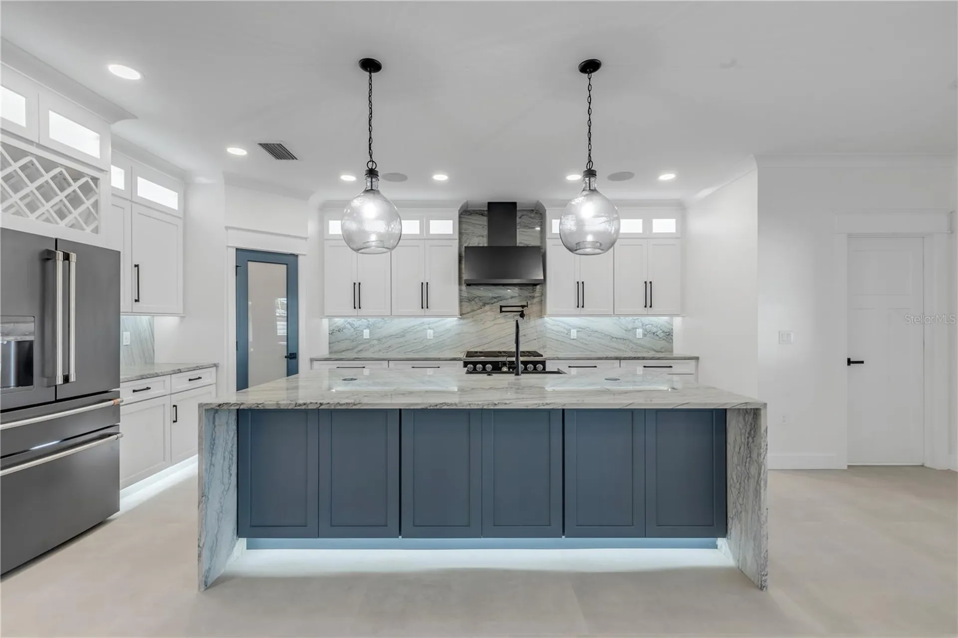 210 Due East Street New Smyrna Beach FL 32169