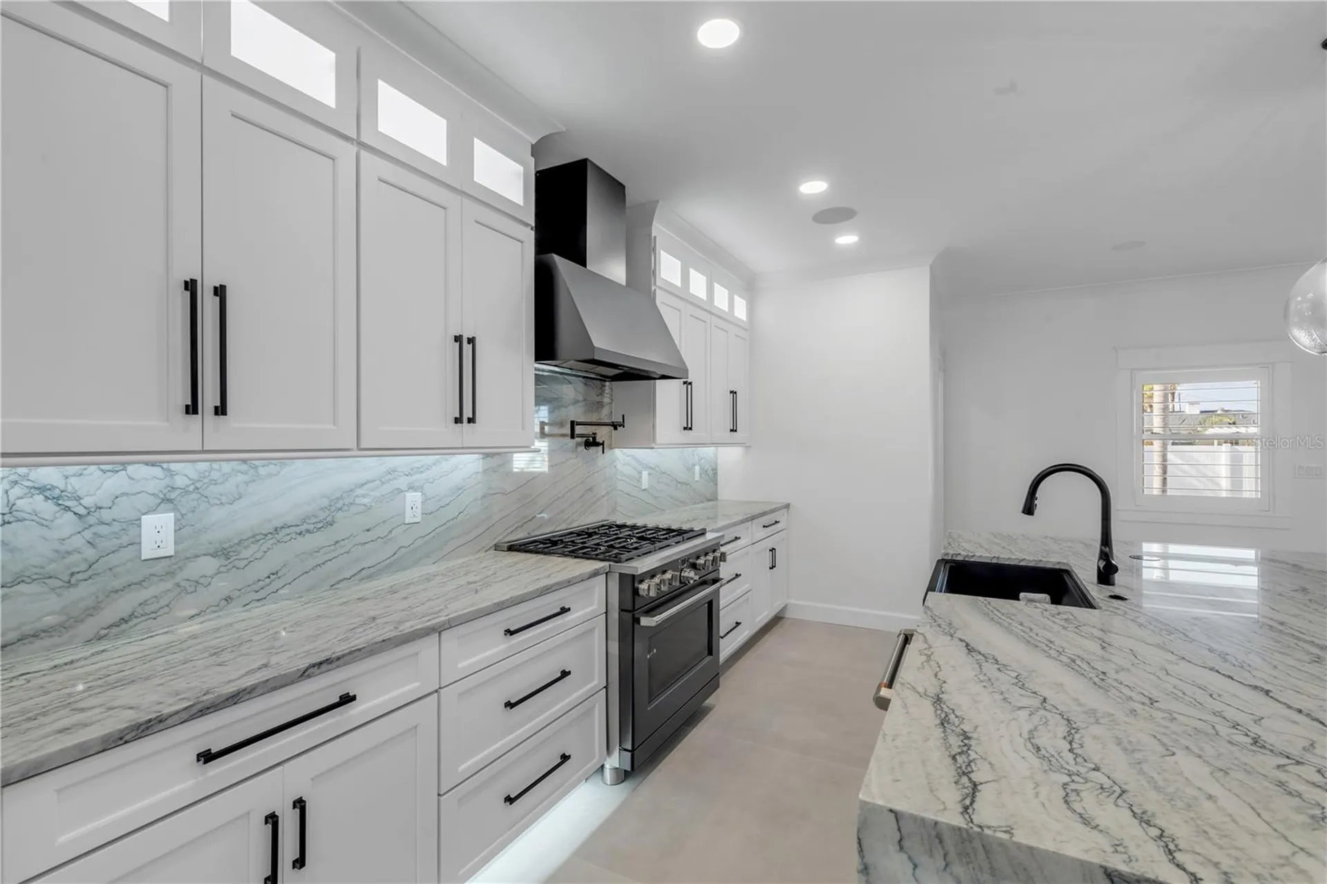 210 Due East Street New Smyrna Beach FL 32169