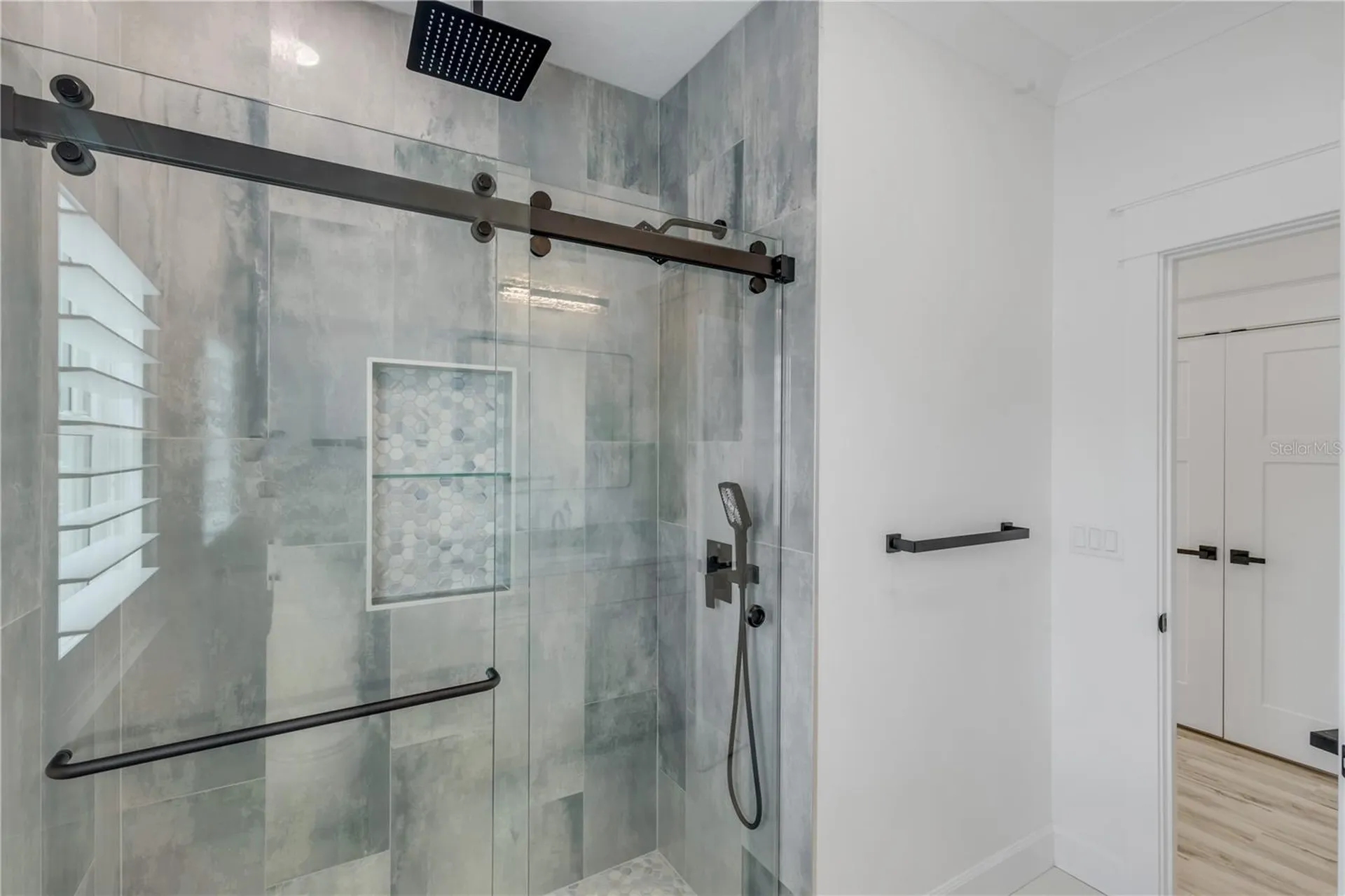 210 Due East Street New Smyrna Beach FL 32169