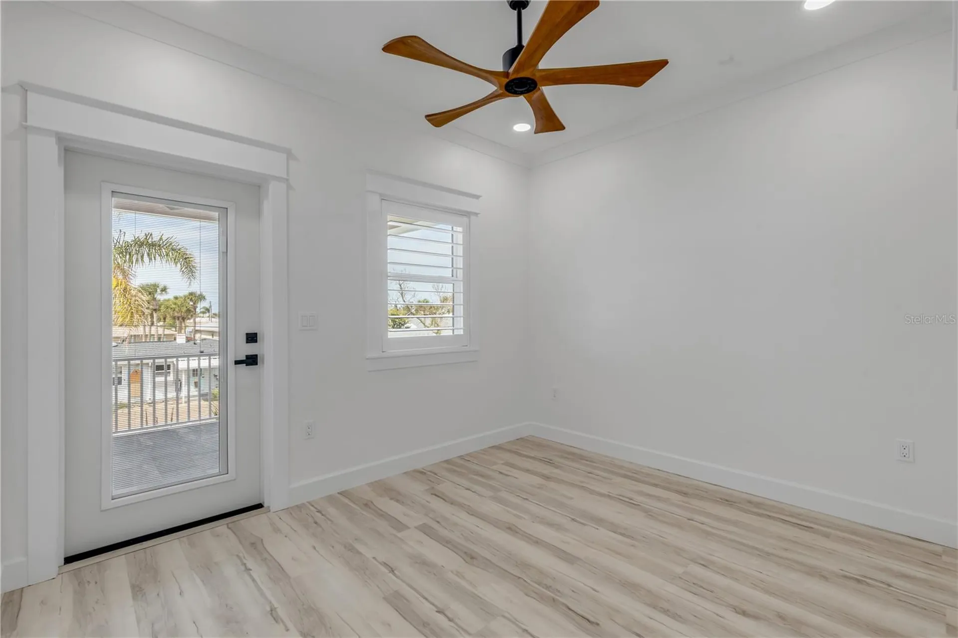 210 Due East Street New Smyrna Beach FL 32169