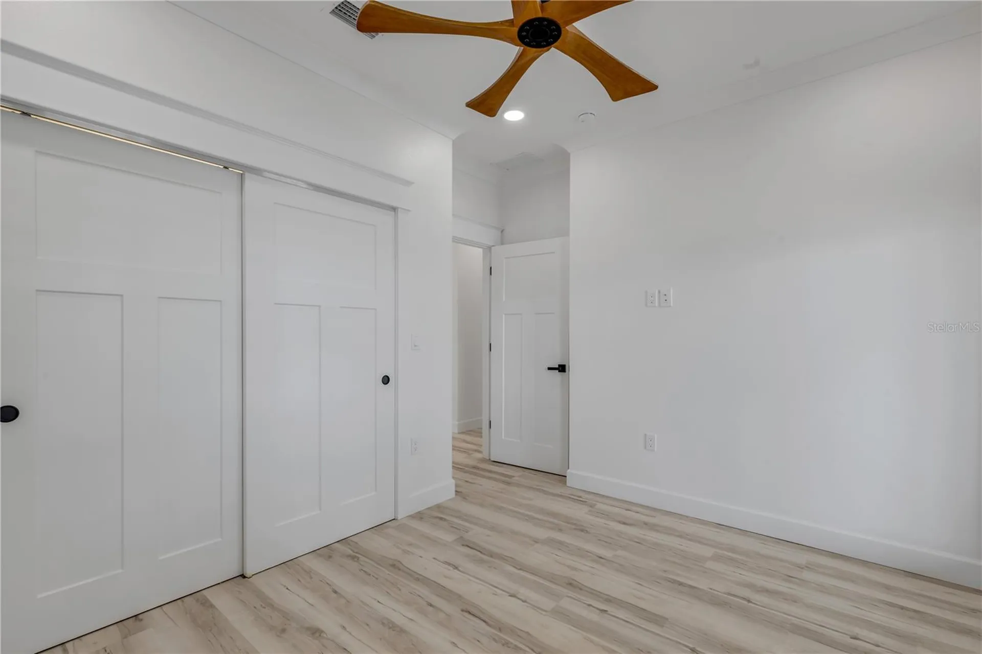 210 Due East Street New Smyrna Beach FL 32169