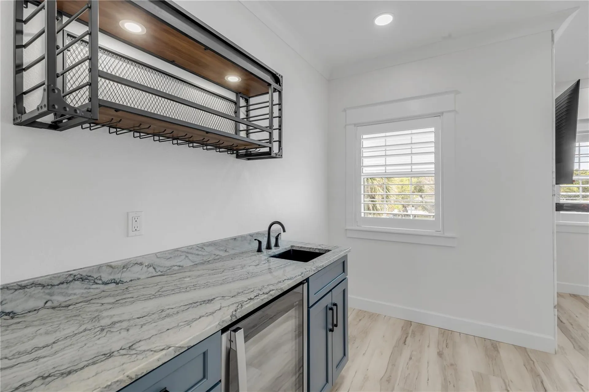 210 Due East Street New Smyrna Beach FL 32169