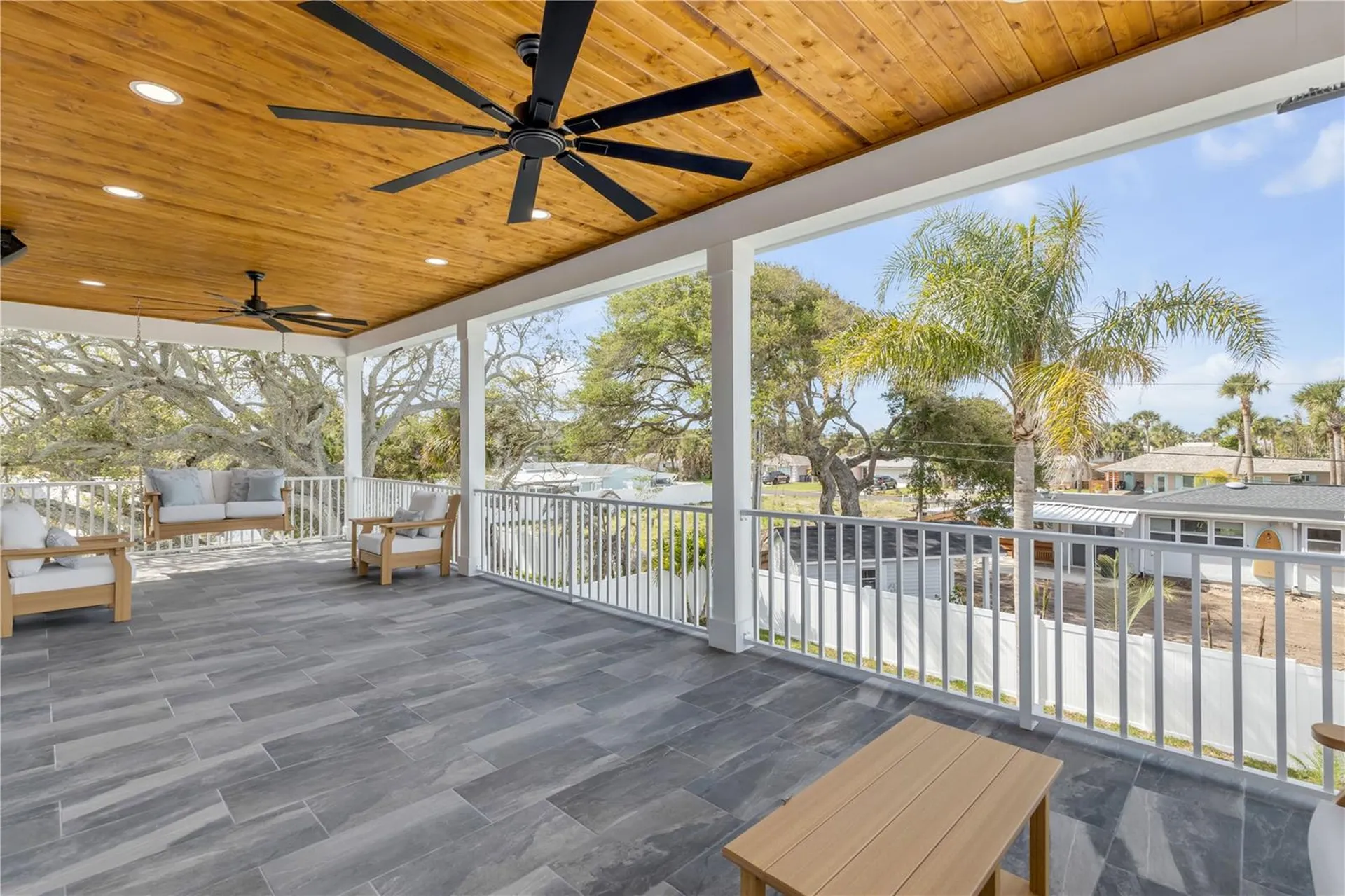 210 Due East Street New Smyrna Beach FL 32169