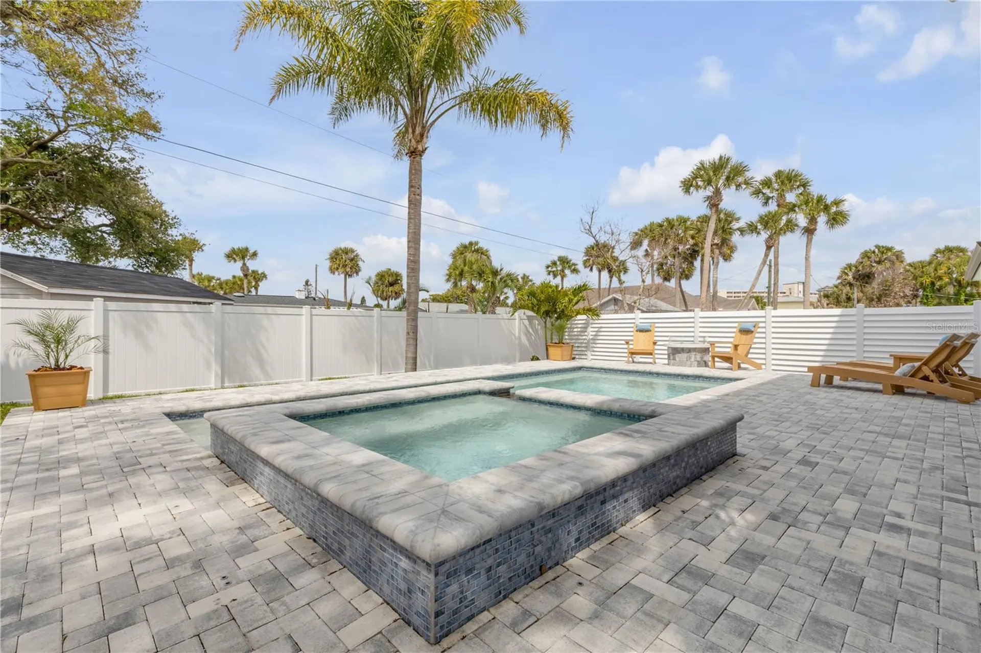 210 Due East Street New Smyrna Beach FL 32169