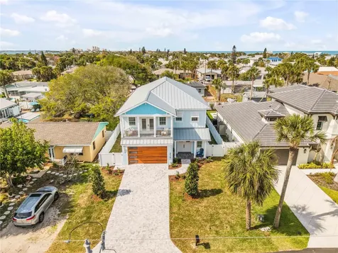 210 Due East Street New Smyrna Beach FL 32169