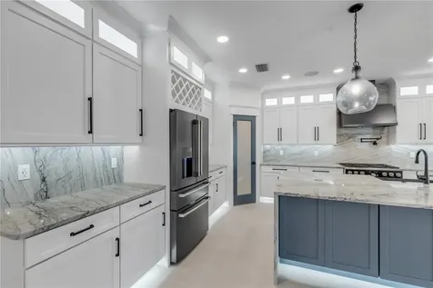210 Due East Street New Smyrna Beach FL 32169