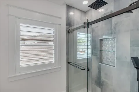 210 Due East Street New Smyrna Beach FL 32169