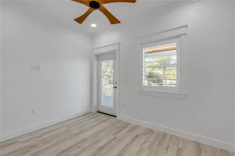 210 Due East Street New Smyrna Beach FL 32169