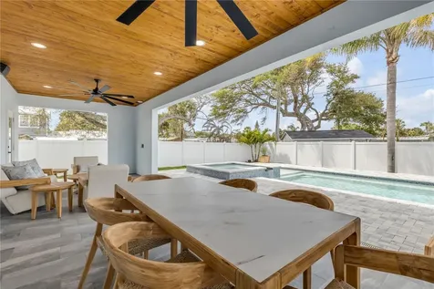 210 Due East Street New Smyrna Beach FL 32169