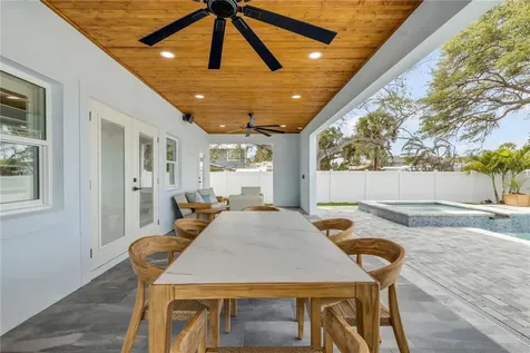 210 Due East Street New Smyrna Beach FL 32169