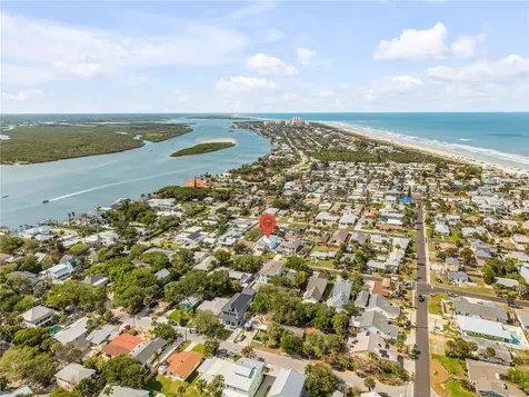 210 Due East Street New Smyrna Beach FL 32169