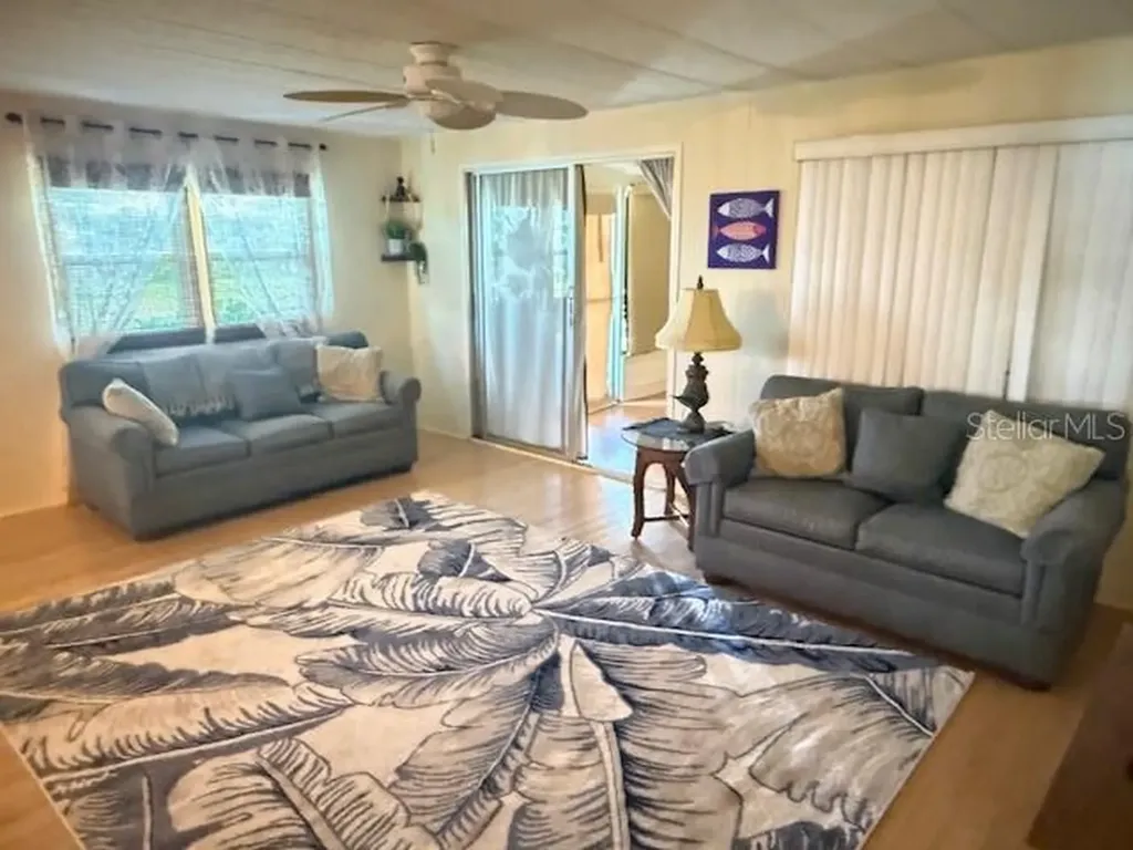 184 Independence Avenue Palm Harbor FL 34684