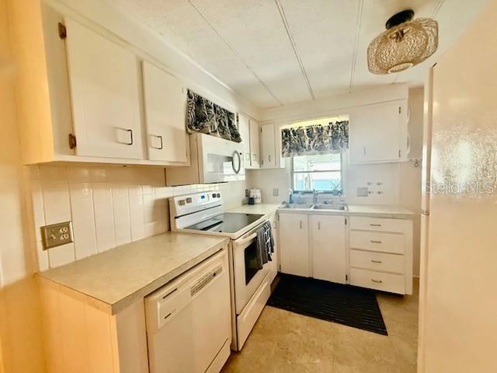 184 Independence Avenue Palm Harbor FL 34684
