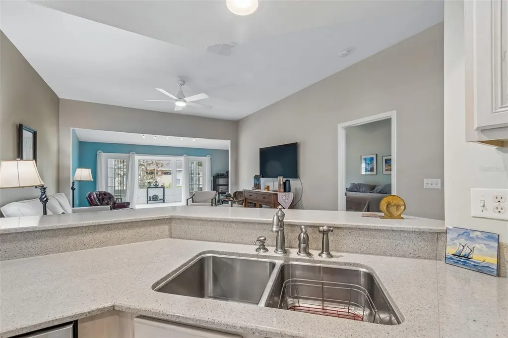 2006 Grantham Greens Drive Sun City Center FL 33573