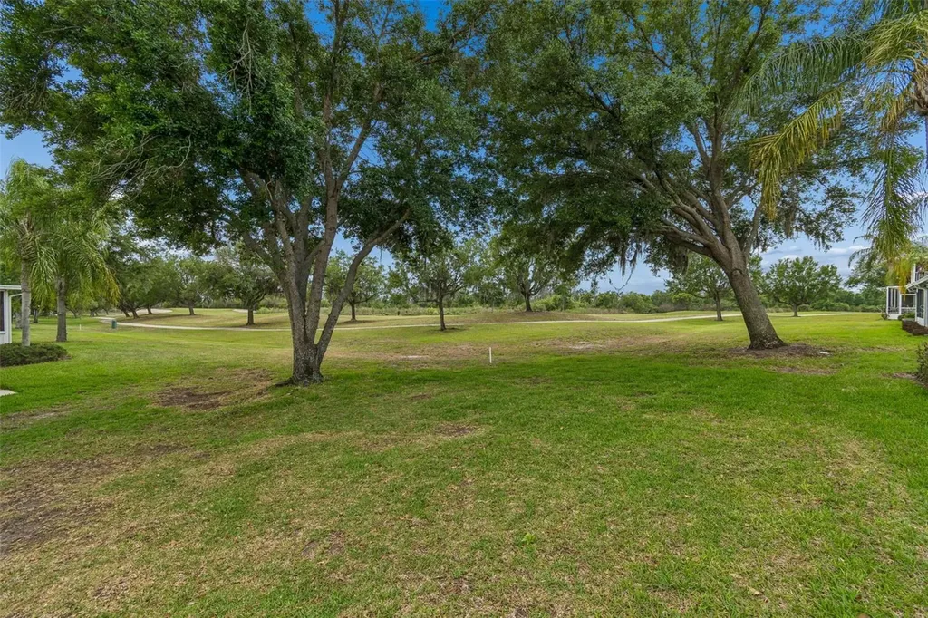 2006 Grantham Greens Drive Sun City Center FL 33573