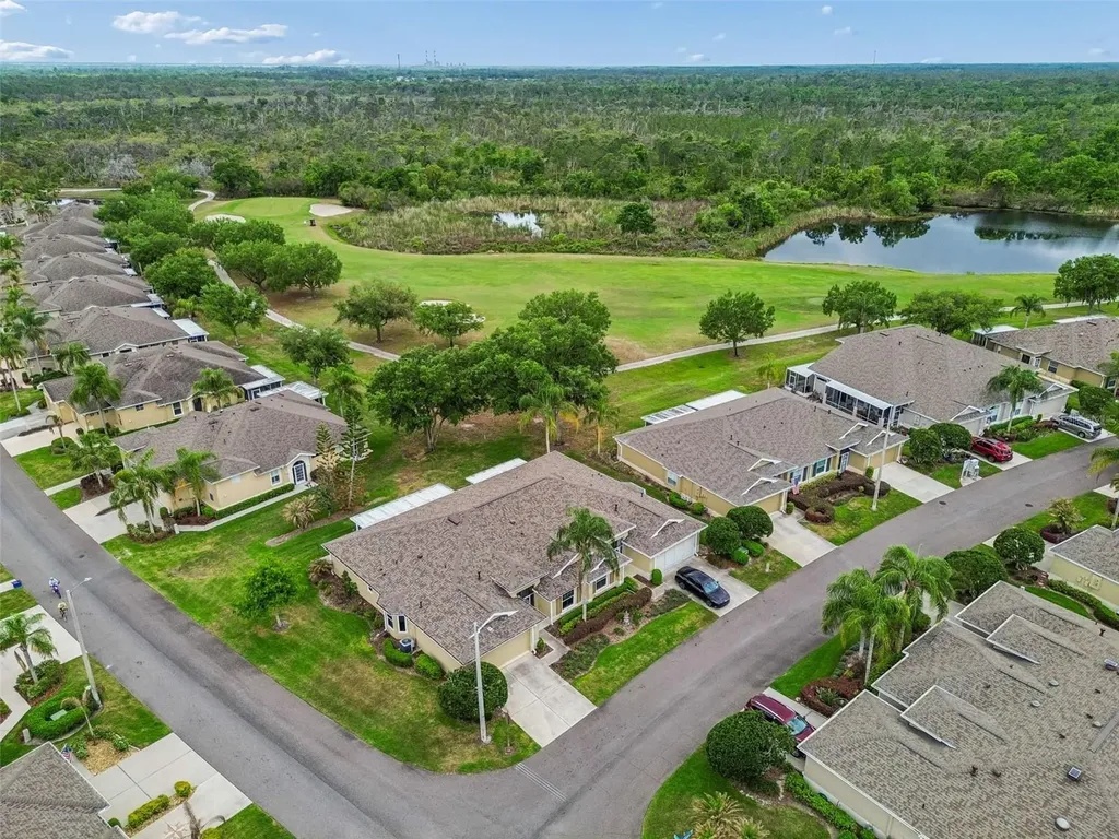 2006 Grantham Greens Drive Sun City Center FL 33573
