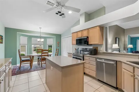2006 Grantham Greens Drive Sun City Center FL 33573