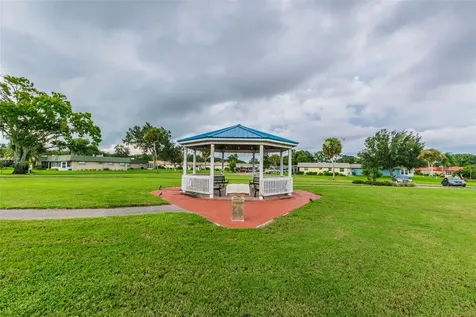 2006 Grantham Greens Drive Sun City Center FL 33573