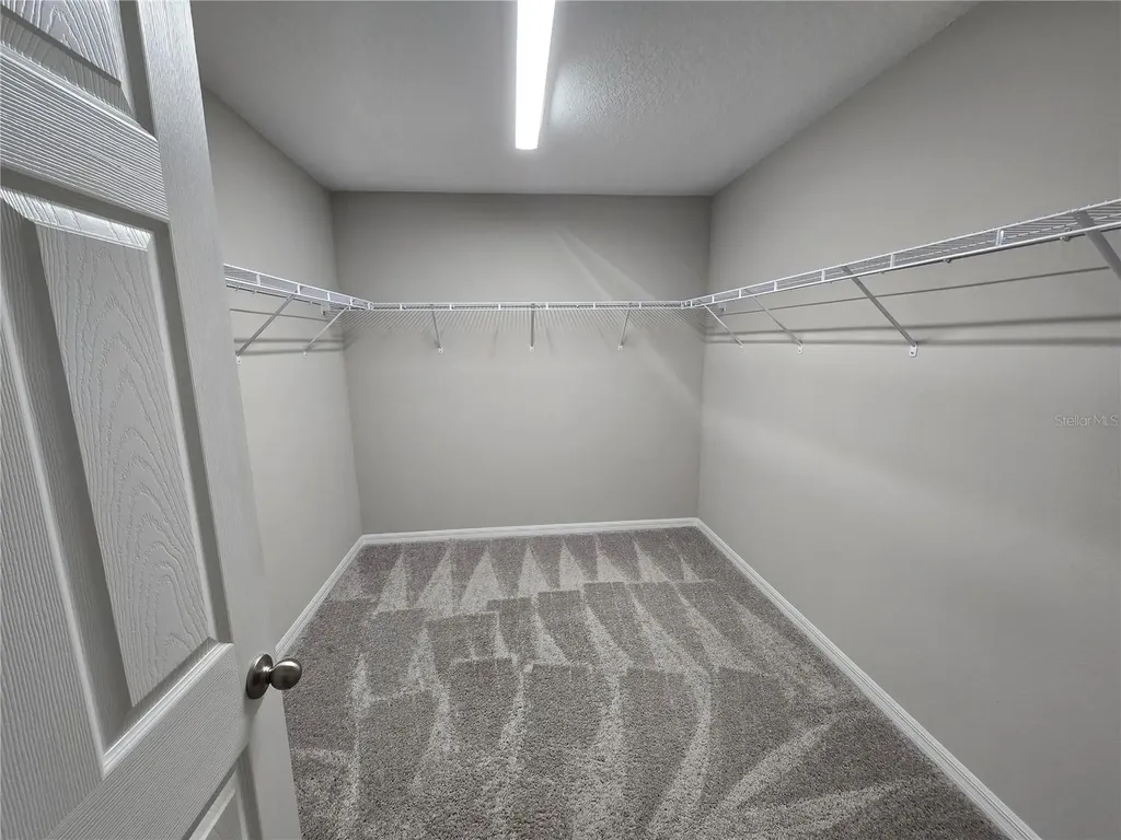 5694 Arlington River Drive Lakeland FL 33803