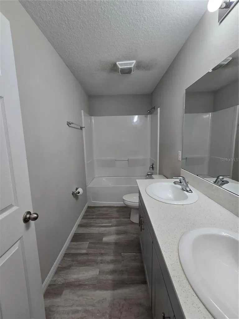 5694 Arlington River Drive Lakeland FL 33803