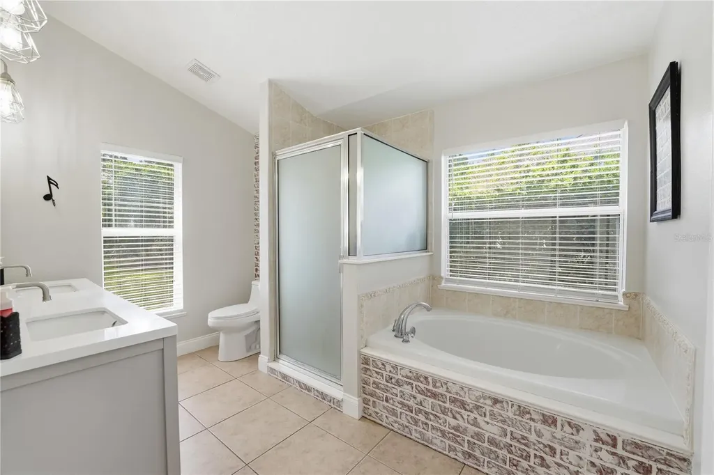 1813 Lakewood Drive St Cloud FL 34771