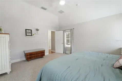 1813 Lakewood Drive St Cloud FL 34771