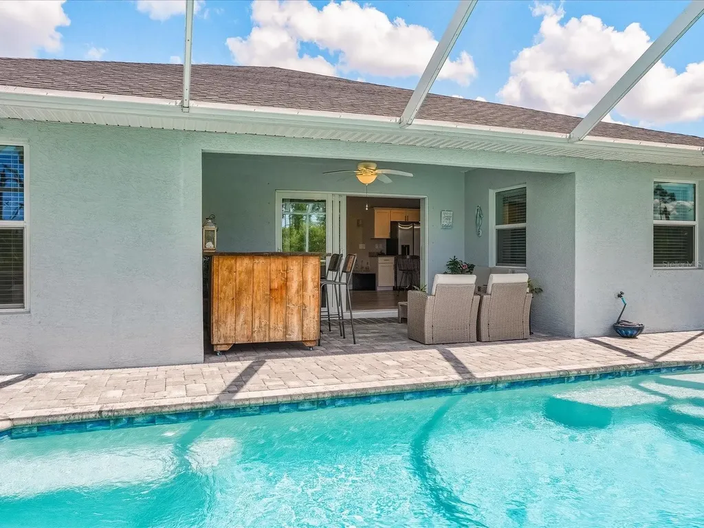 127 Glades Drive Rotonda West FL 33947