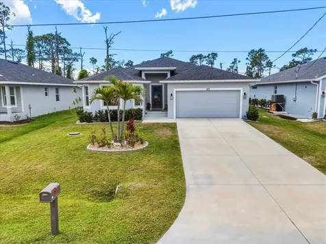 127 Glades Drive Rotonda West FL 33947