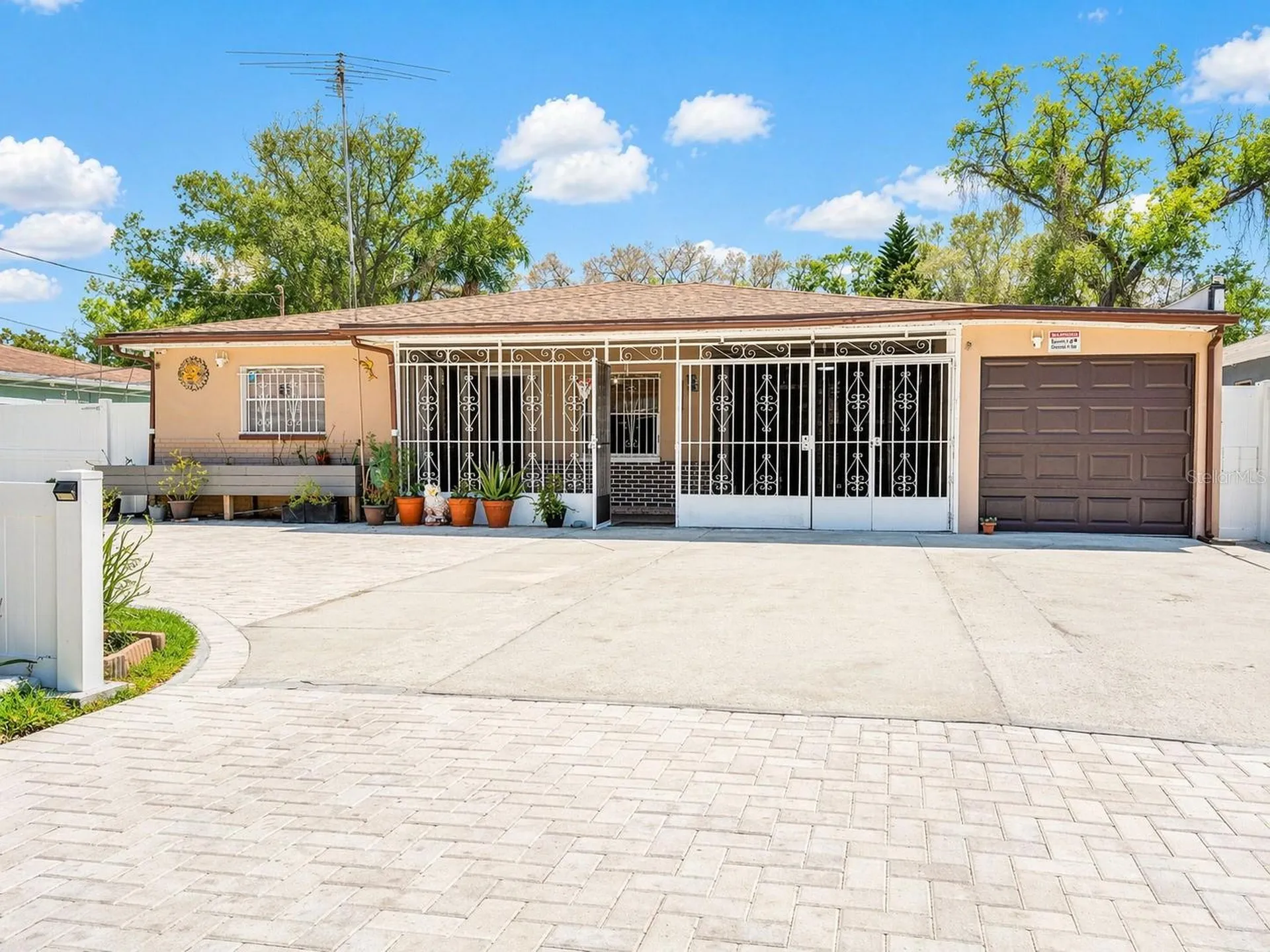 1508 W Knollwood Street Tampa FL 33604