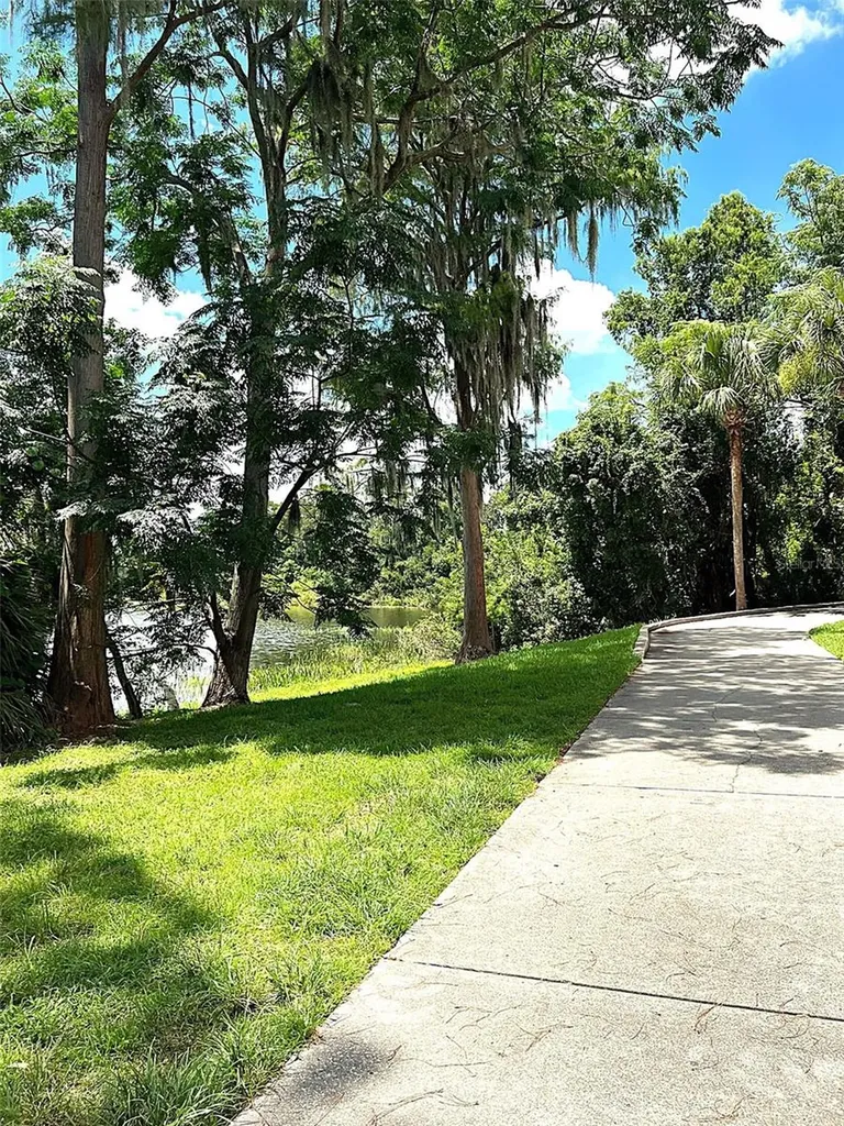 3318 SW Greenwich Village Boulevard Orlando FL 32835