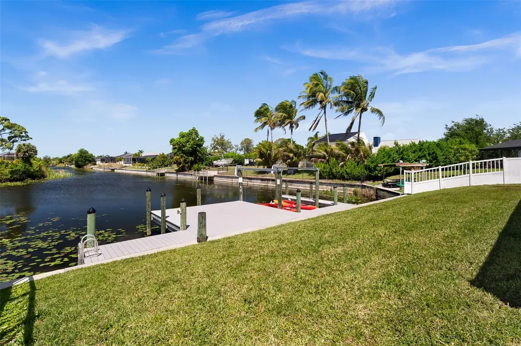 1808 SW 8th Place Cape Coral FL 33991