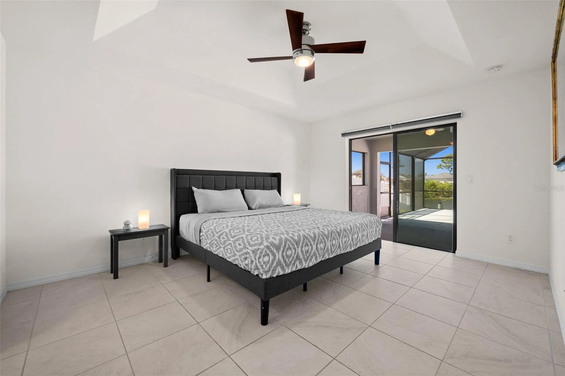 1808 SW 8th Place Cape Coral FL 33991