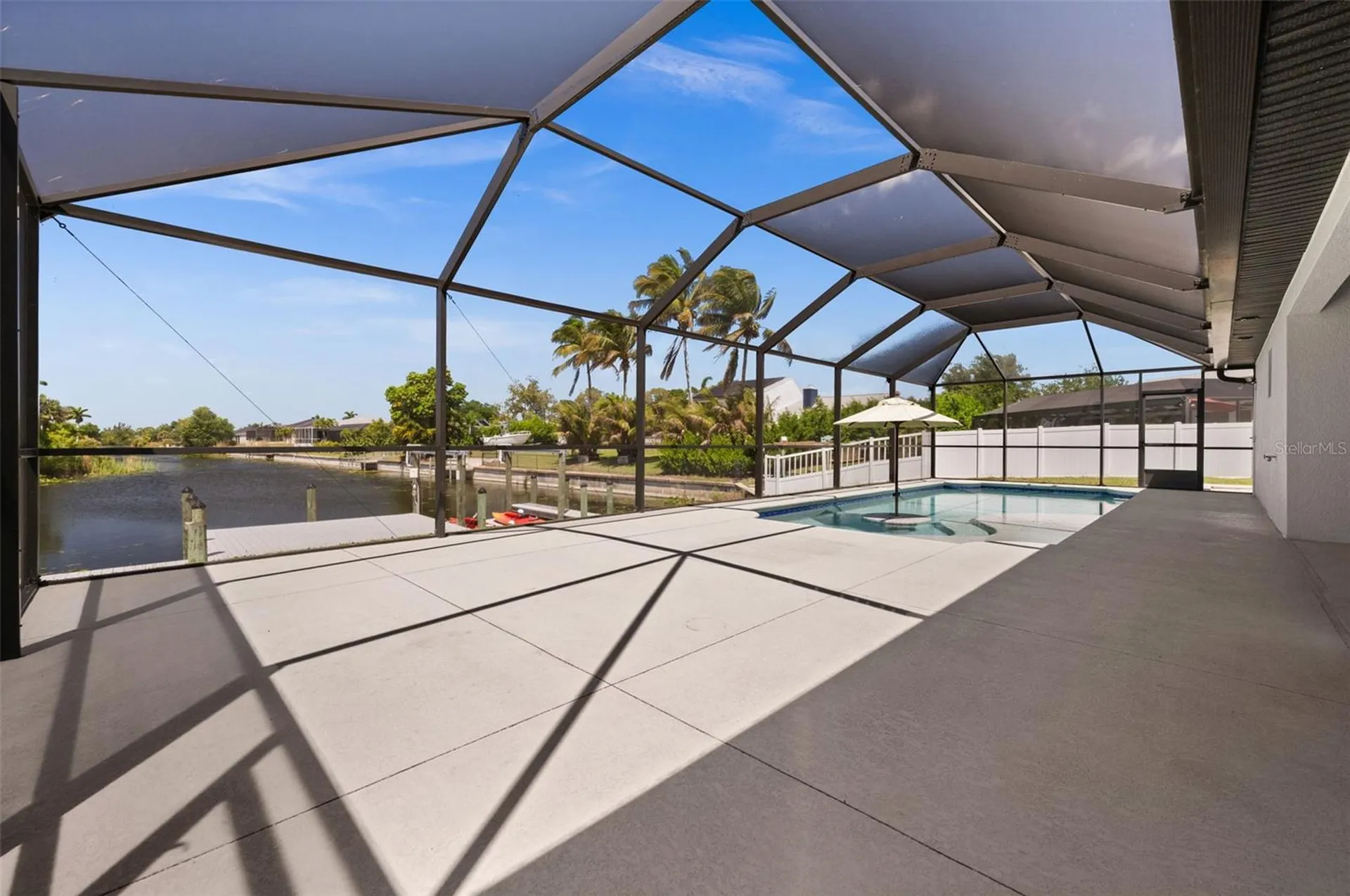 1808 SW 8th Place Cape Coral FL 33991